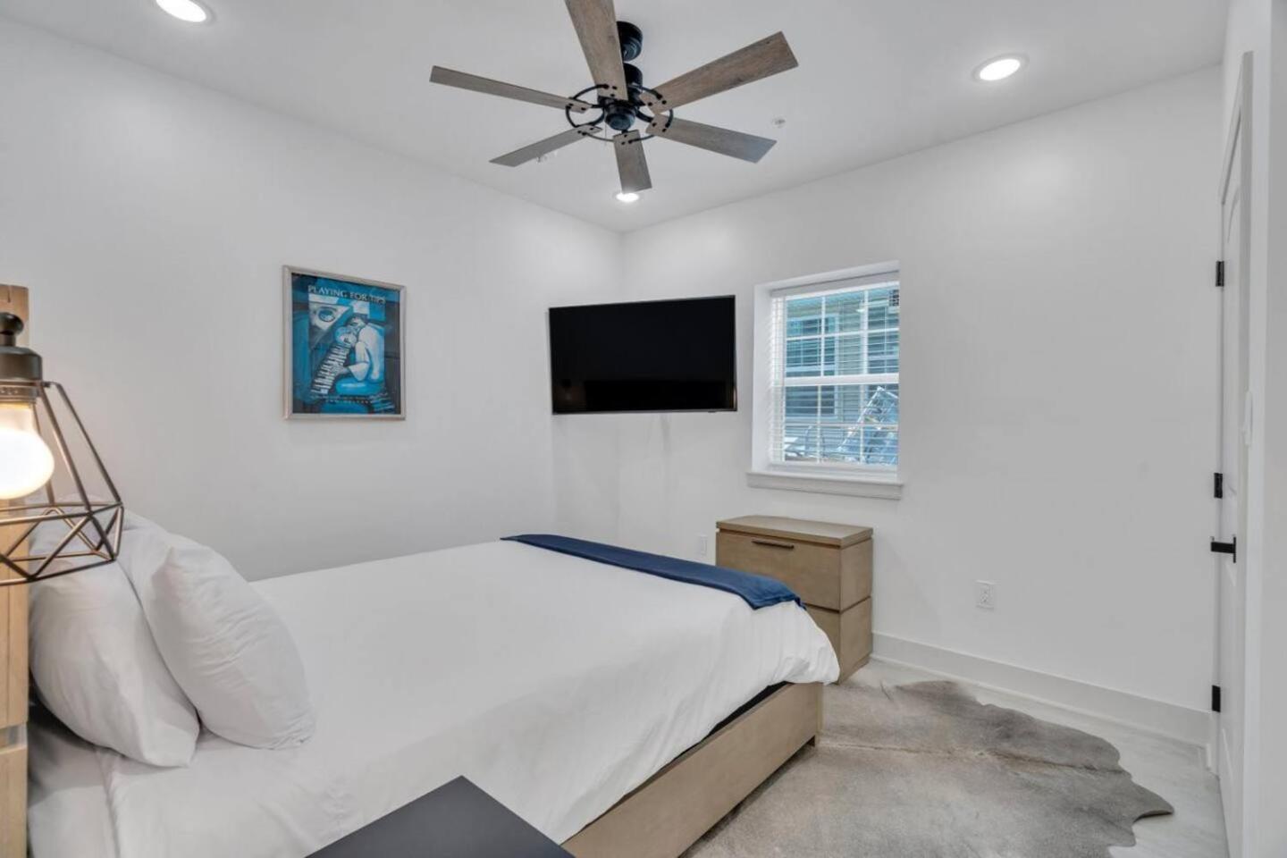 Sleeps 24-Spacious Suites Near Fq W Pool New Orleans Bagian luar foto