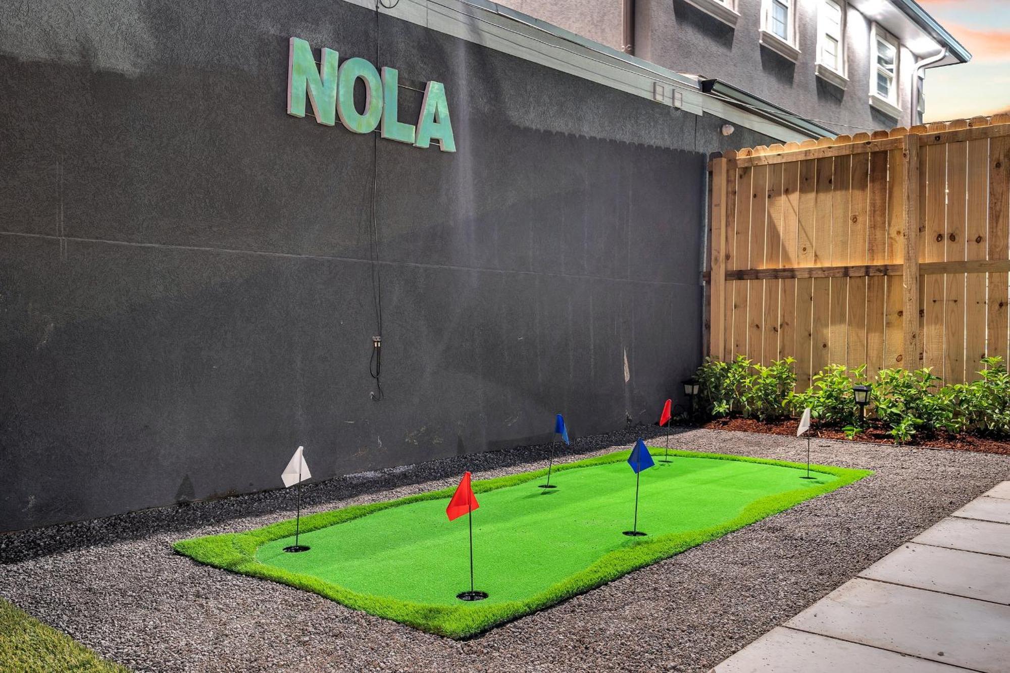 Sleeps 24-Spacious Suites Near Fq W Pool New Orleans Bagian luar foto